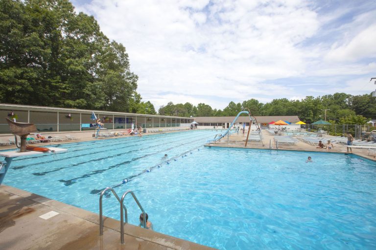 hill city swim and tennis club